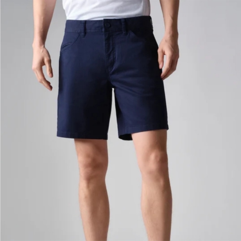 RHONE 8" Everyday Twill Short
